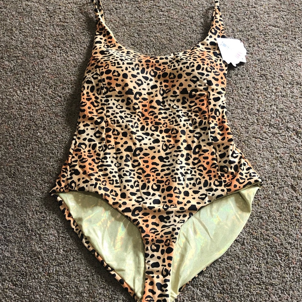 YMI swimwear Leopard print convertible one piece swimsuit XL